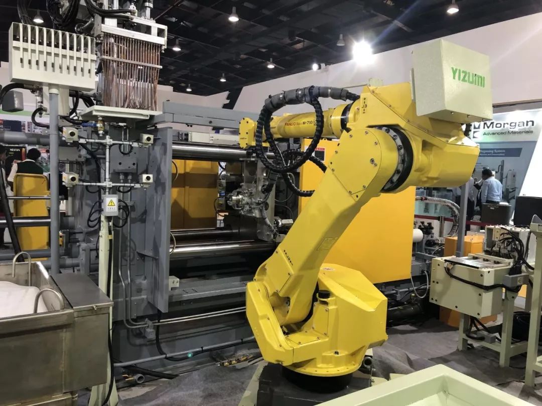 伊之密閃耀ALUCAST 2018 機器人自動化系統(tǒng)首次亮相印度市場，開啟智能制造新篇章